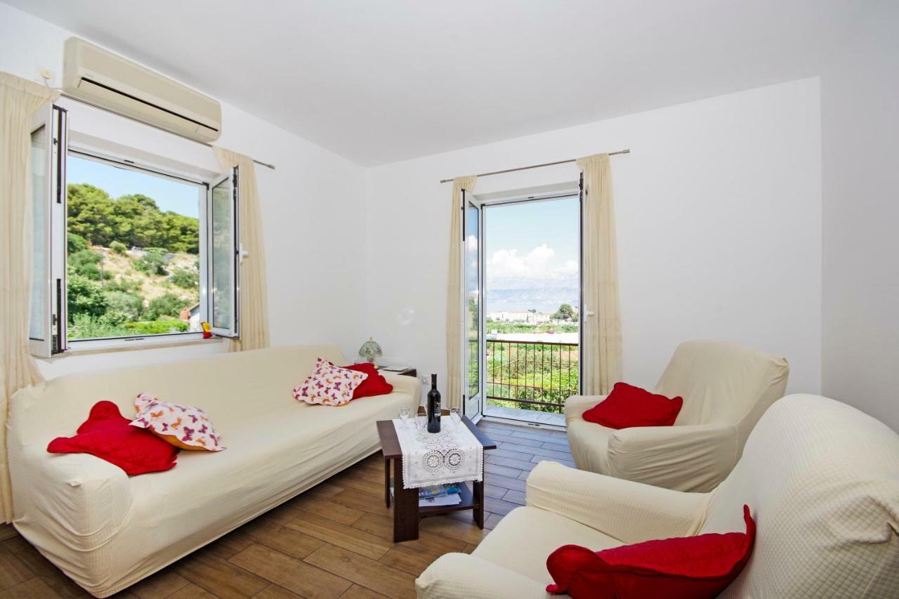 Apartamento Kuca Za Odmor Toni *